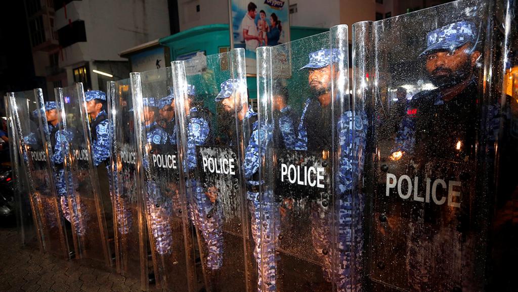 2018-02-05t193110z_1182602306_rc1267ba3ee0_rtrmadp_3_maldives-politics_0.jpg