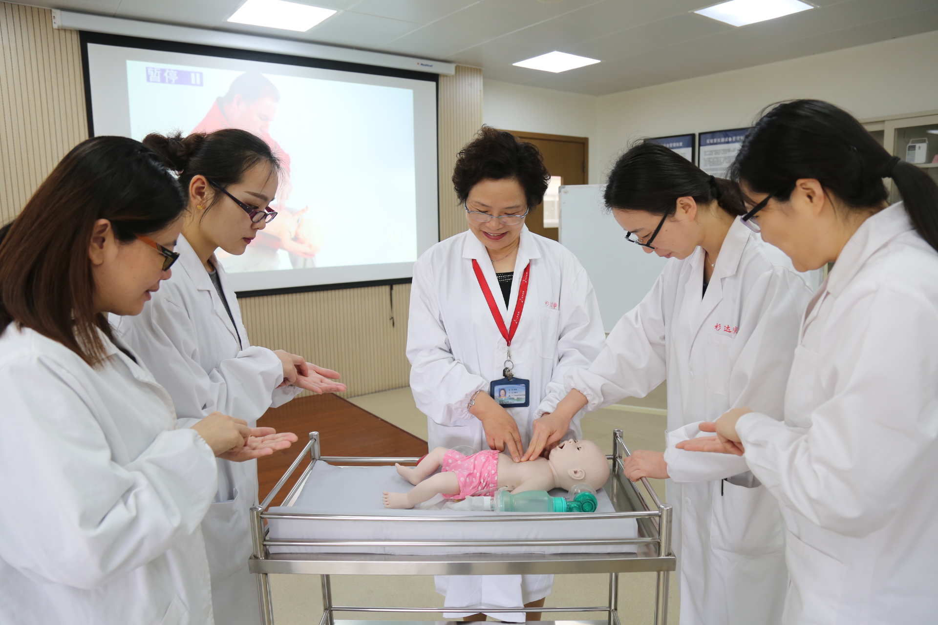 微信图片_20201117114042(4263730)-20201119183135.jpg 微信图片_20201117114042(4263730)-20201119183135.jpg