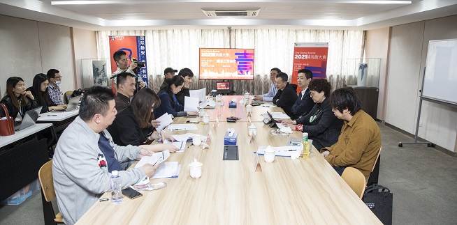 BW9P3059.jpg BW9P3059.jpg