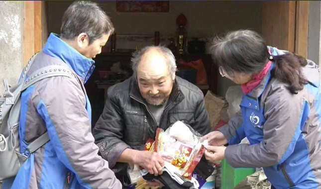 内 74767fa00c25_副本.jpg 内 74767fa00c25_副本.jpg