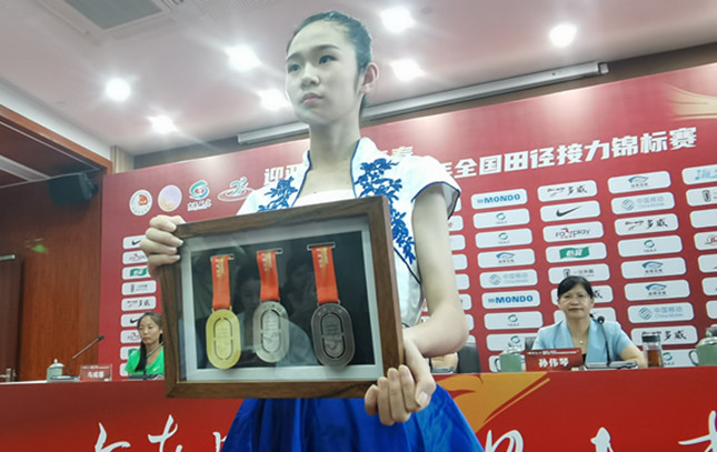 内 70091064897cb7a_副本.jpg 内 70091064897cb7a_副本.jpg